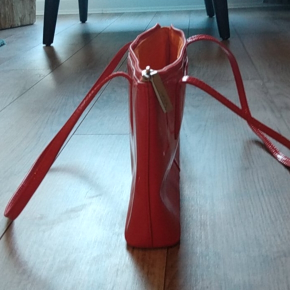 Hobo the original handbag - Picture 5 of 7